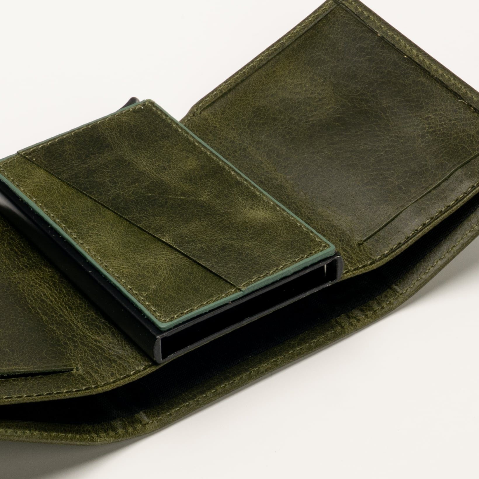 Smart wallet zelena thumbnail 3