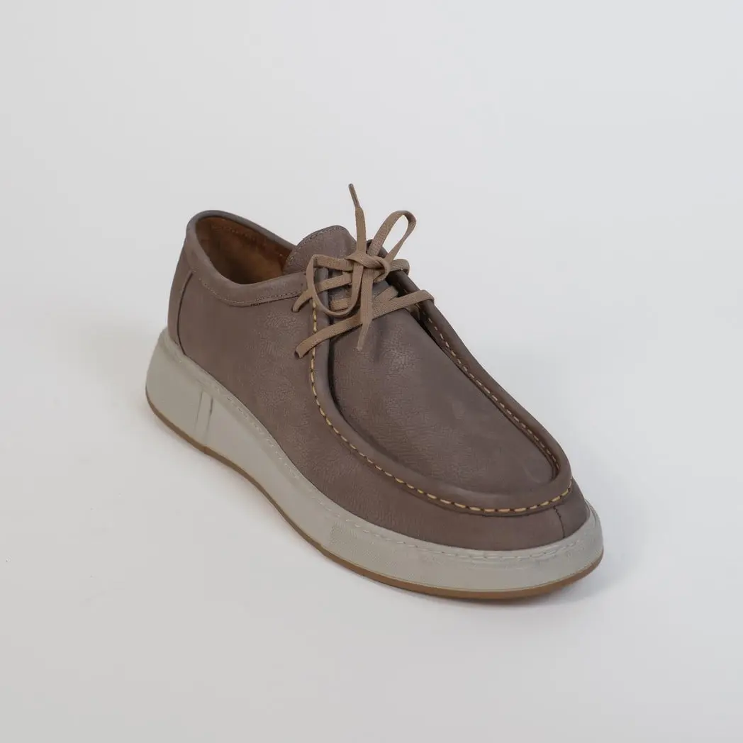 LACES GREY